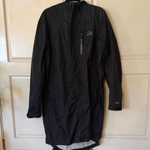 L.L. Bean Men's Dark Raincoat- Like New